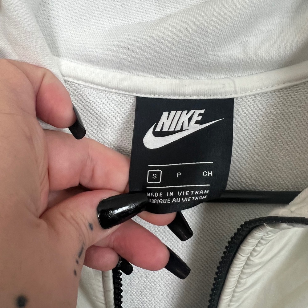 Nike Women Cropped Pullover Sweatshirt Half Zip Cream Size S Streetwear - Picture 3 of 5